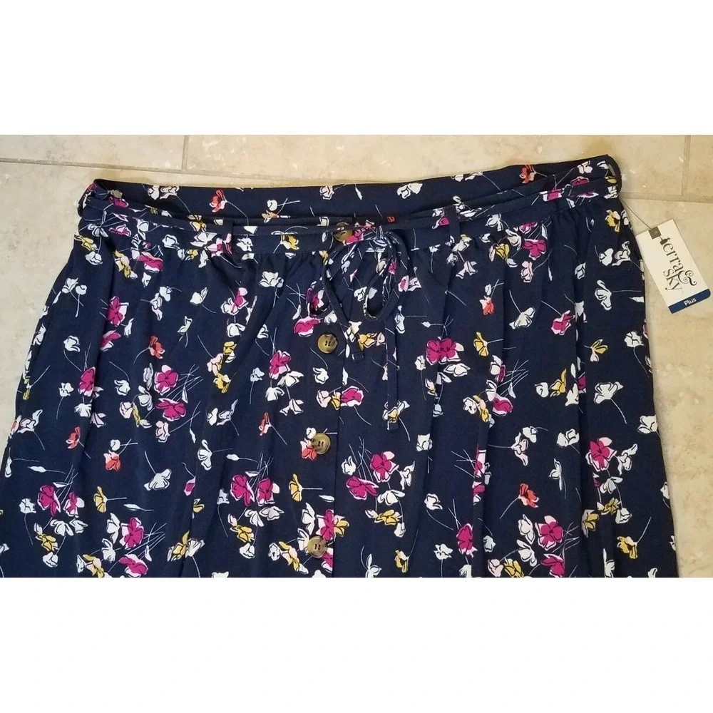 New‎ Terra Sky Women Button Front Maxi Skirt Floral Print Blue Plus 2X (20W-22W)